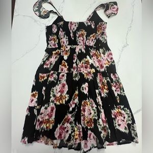 Nwot Xhilaration floral ruffle summer dress size large